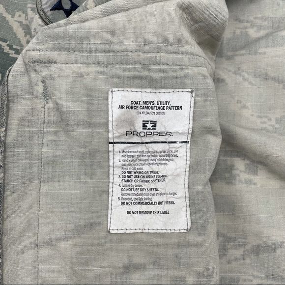 Green Camo Military (U.S. Air Force) Jacket. - Picture 4 of 6